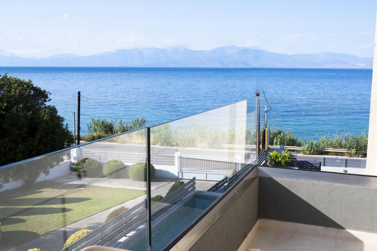 Theros Suites Dhiminio Exterior photo